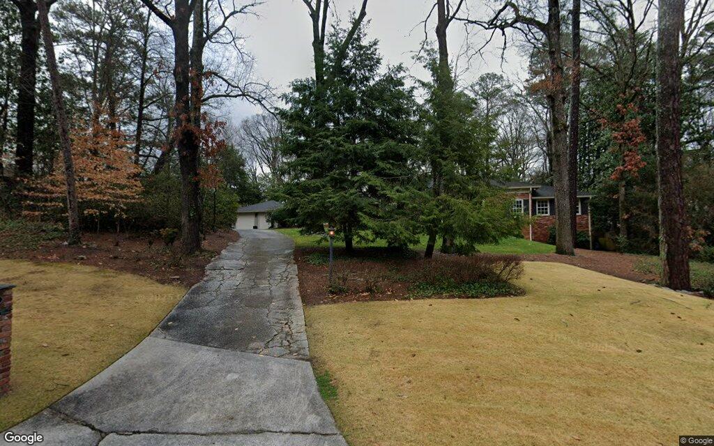 Paran Pines Drive