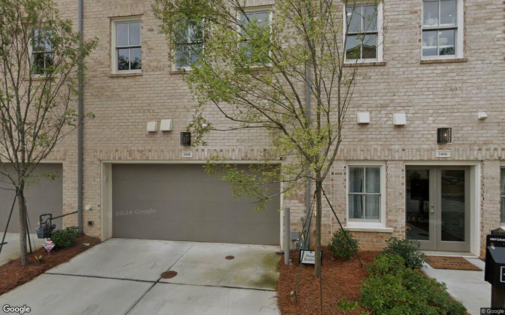 Landen Pine Court