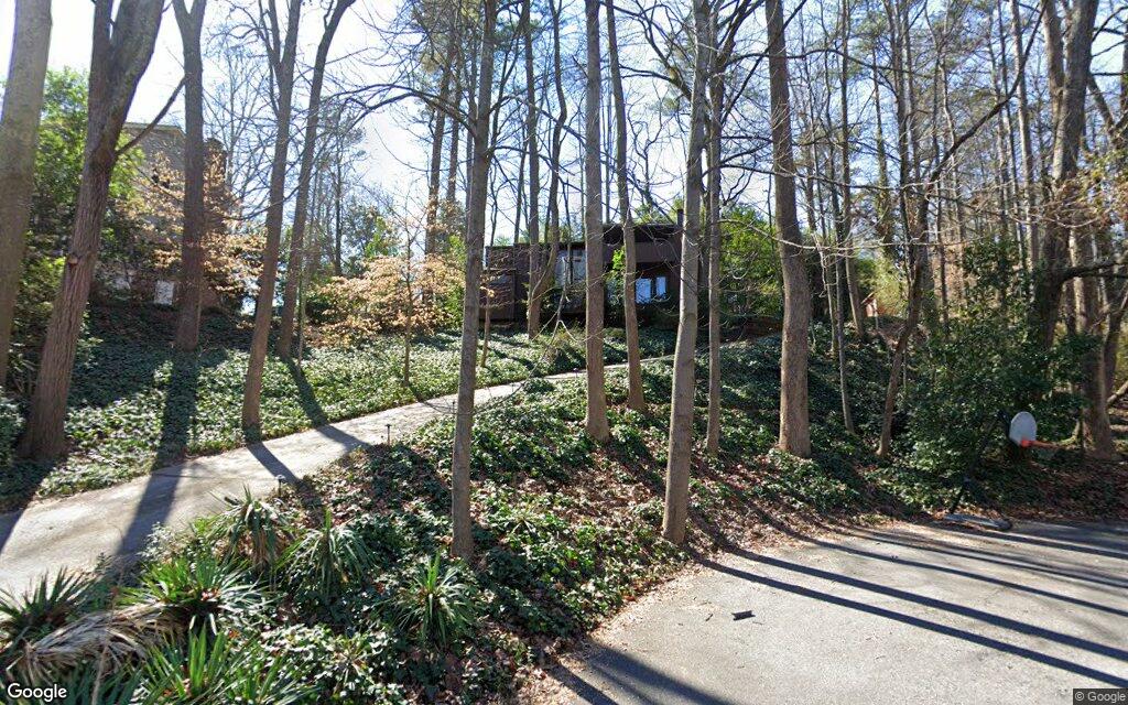 Vallo Vista Court