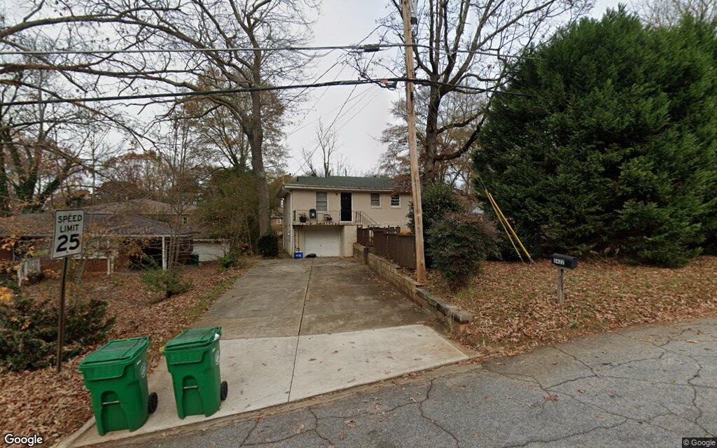 Maplehurst Drive