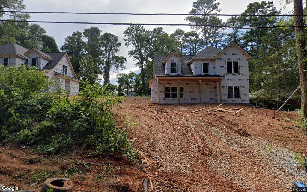 Midlawn Drive