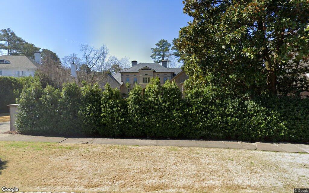 West Brookhaven Drive
