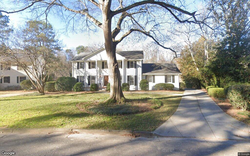 Hyde Manor Drive