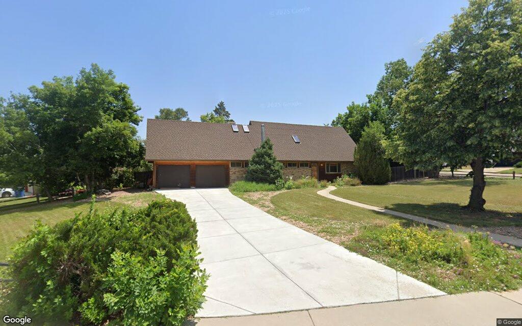 West 32nd Drive