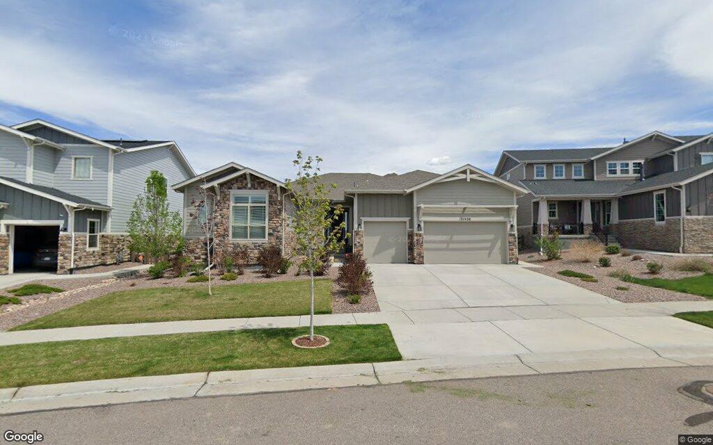East Lakeview Drive