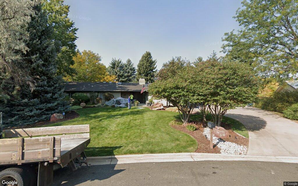 South Forest Circle