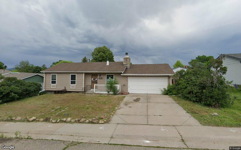 South Wright Court