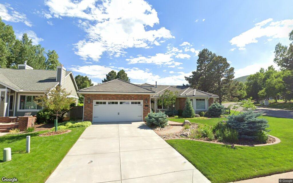 Oakmont Lane