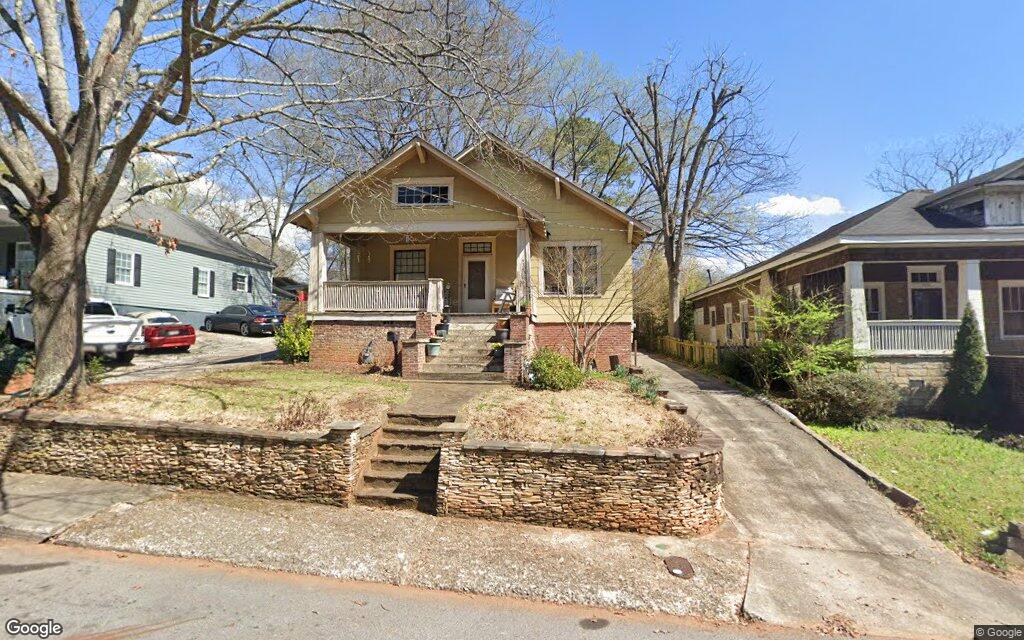 Everhart Street