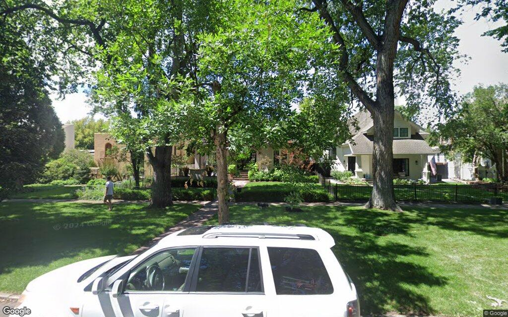 North Williams Street