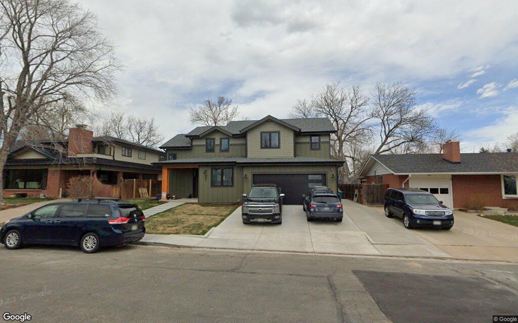 Lois Drive