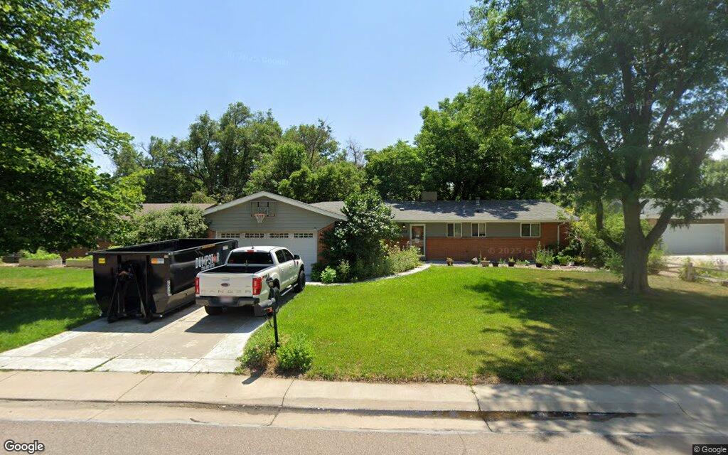 Vivian Drive