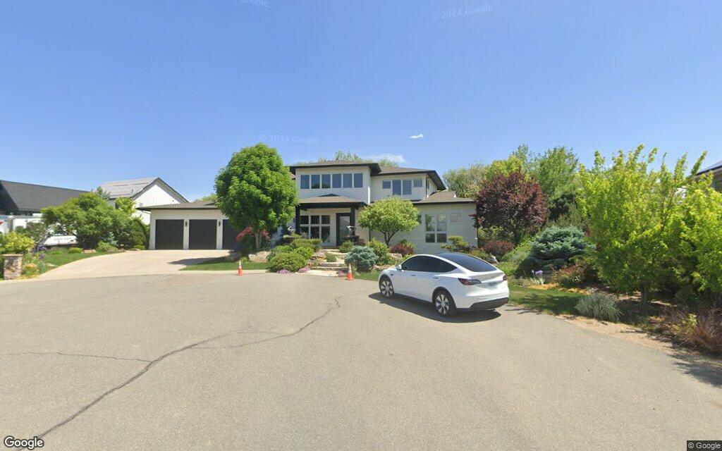 Foxhaven Court
