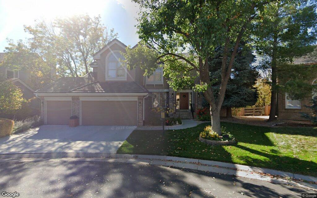 East Pinewood Circle