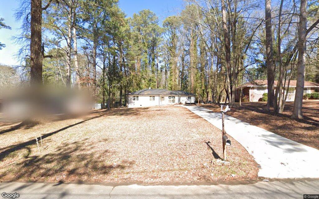 West Manor Circle