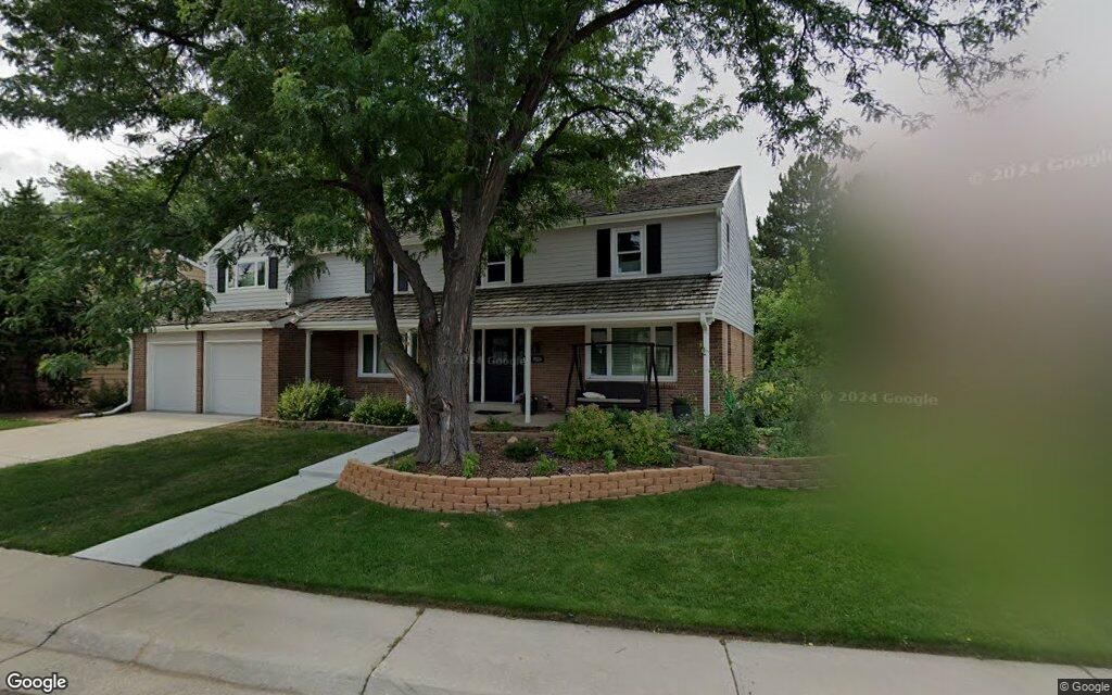 South Magnolia Circle
