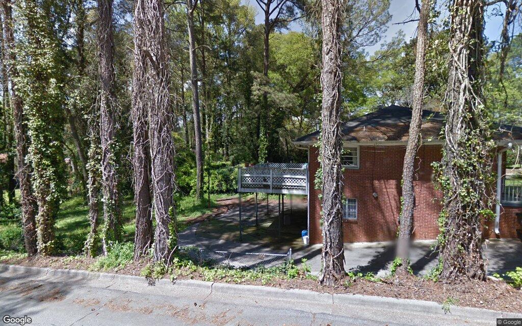 Delowe Drive