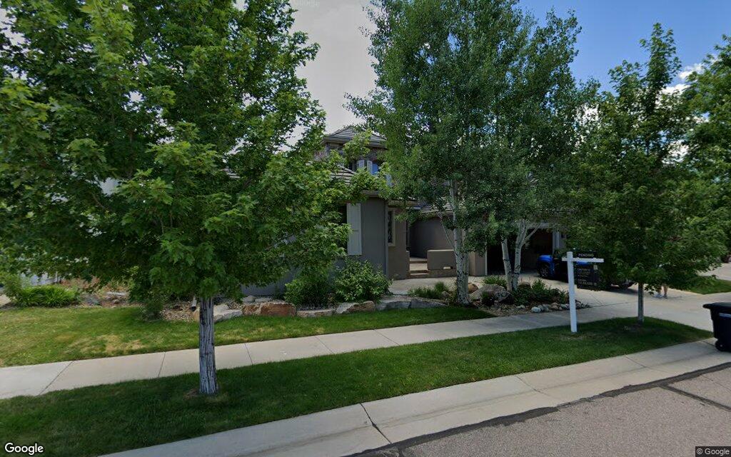 West Warren Drive