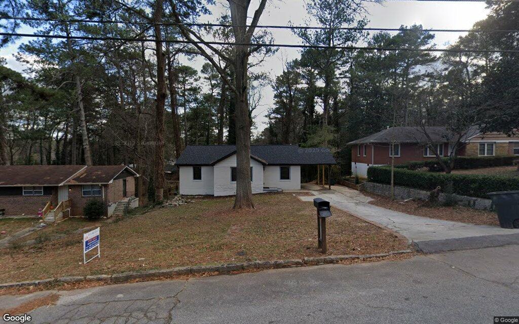 Trailwood Road