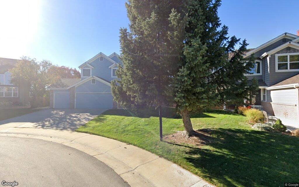 Lone Oak Court