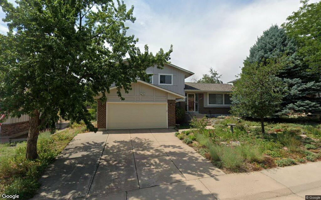 West Warren Drive