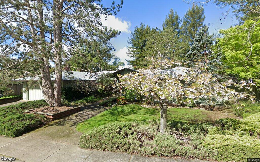 Sale closed in Oakland: $1.9 million for a three-bedroom home