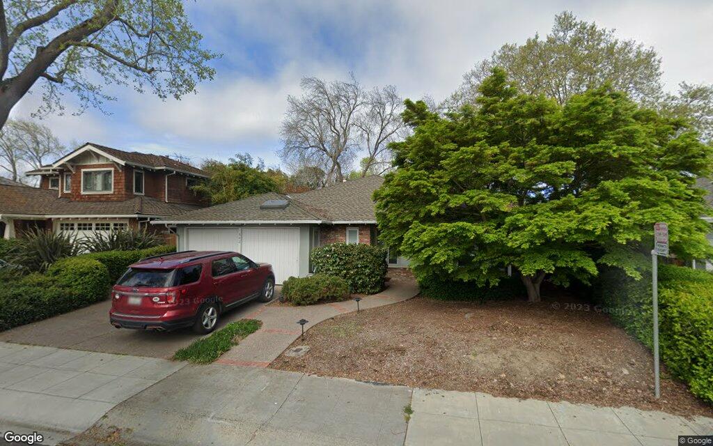 Sale closed in Palo Alto: $4 million for a four-bedroom home
