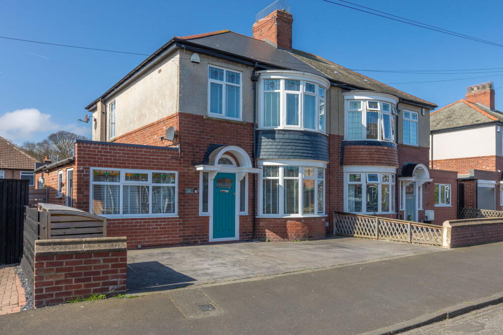 11 Cypress Crescent
