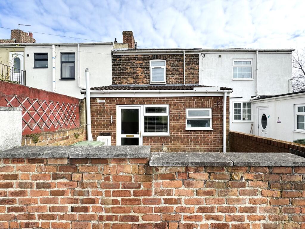 2 East Terrace
