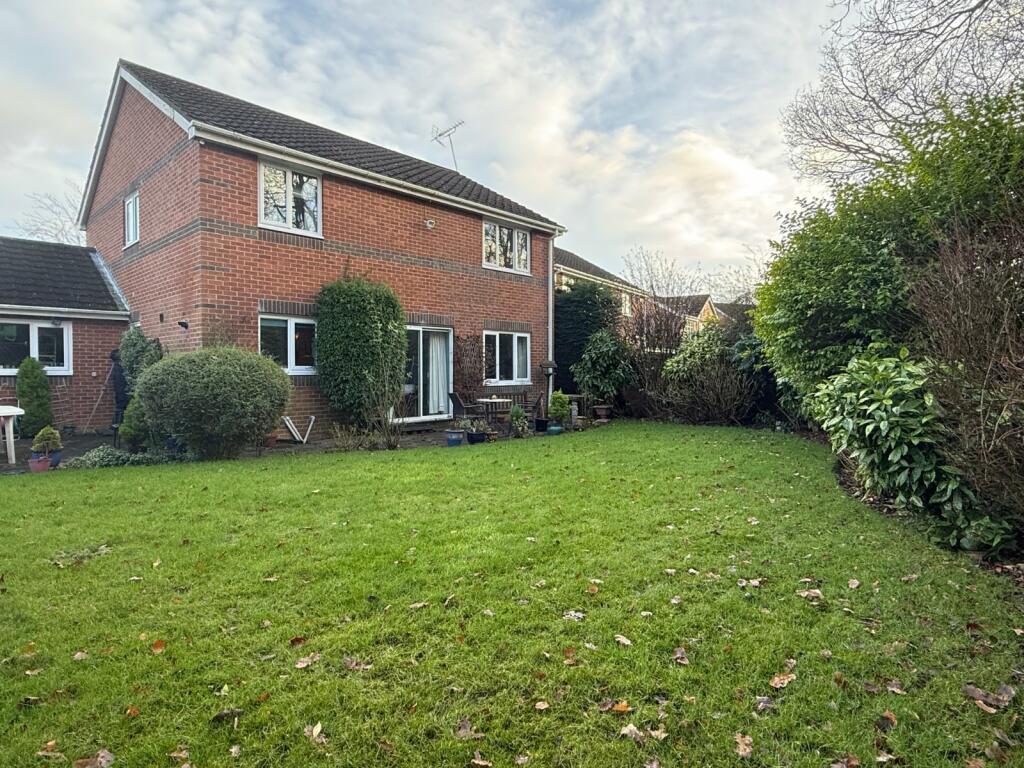 3 Easby Close