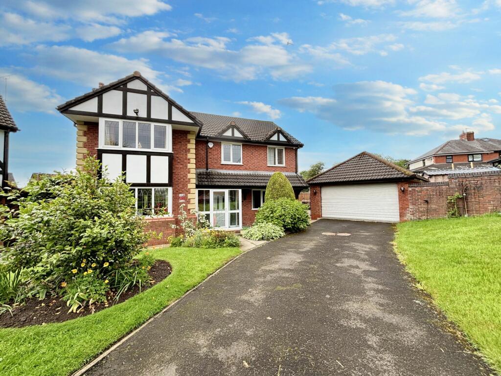 12 Falconwood Chase