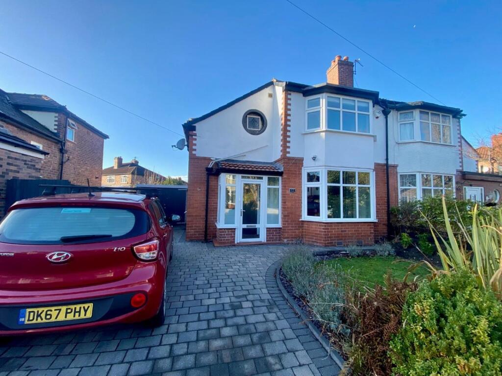 12 Kingsfield Drive