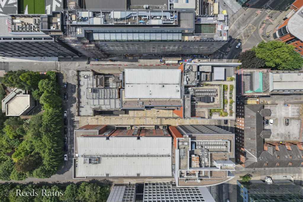 2 Little John Street