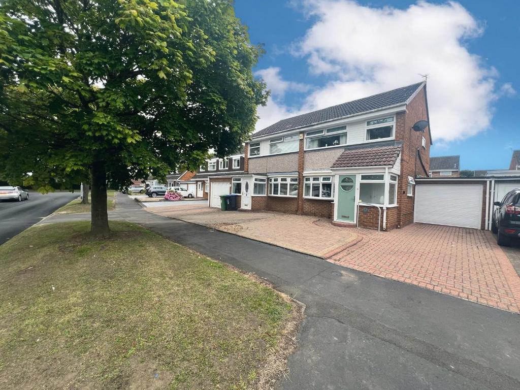 12 Scargill Drive