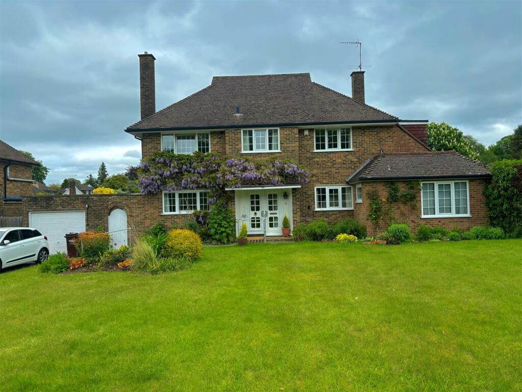 46 Chiltley Way