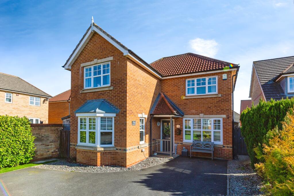 43 Pinewood Close