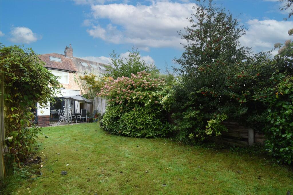 31 Thornhill Road