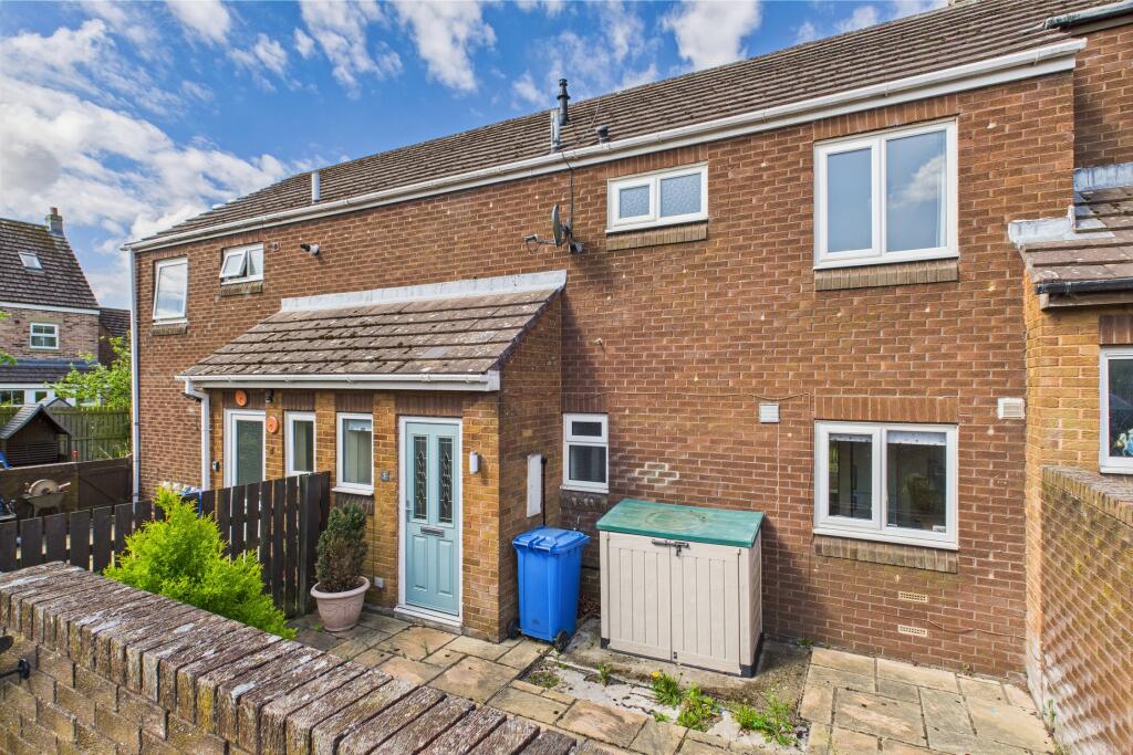 3 Addycombe Close