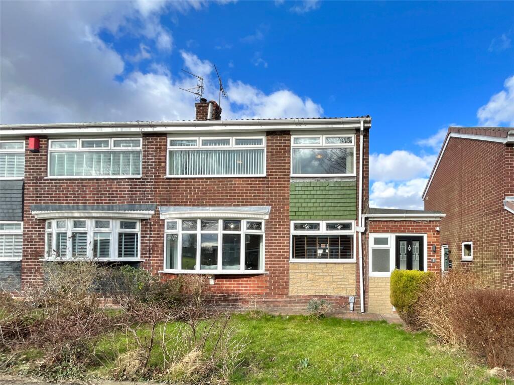 9 Dunstanburgh Court