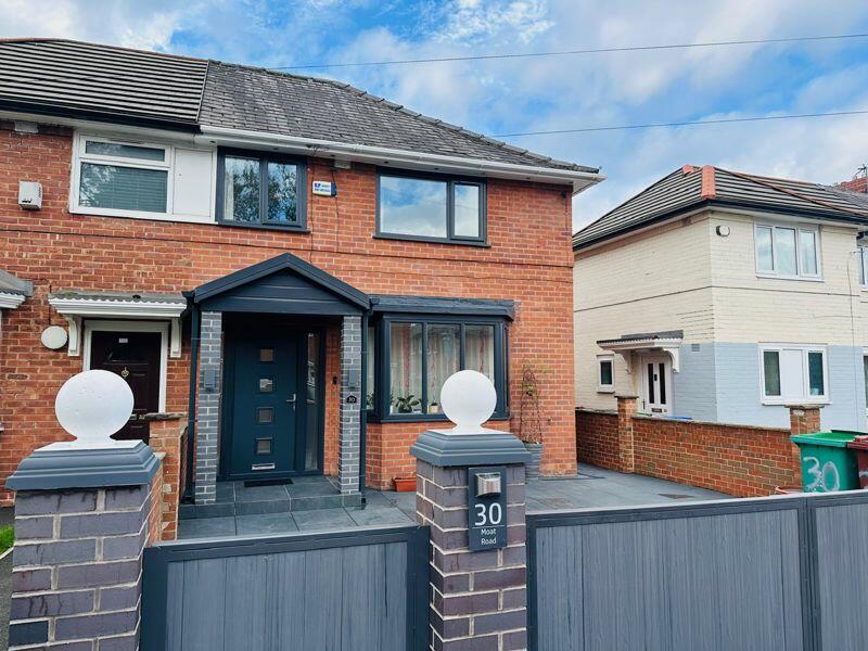 30 Moat Road
