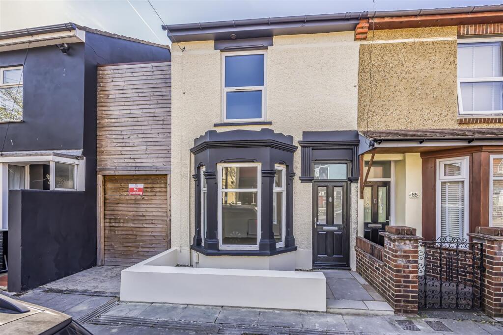 63 Meyrick Road