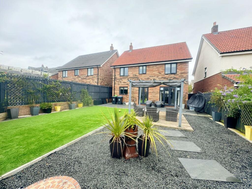 28 Saddler Drive