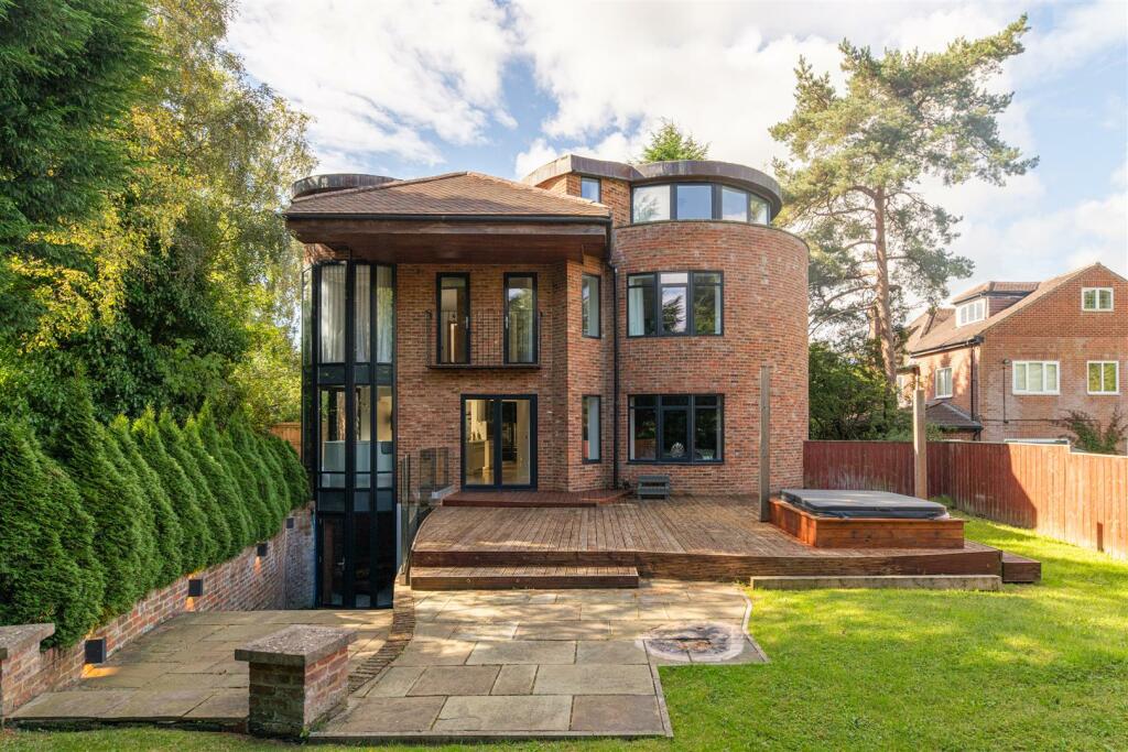 24 Moor Lane