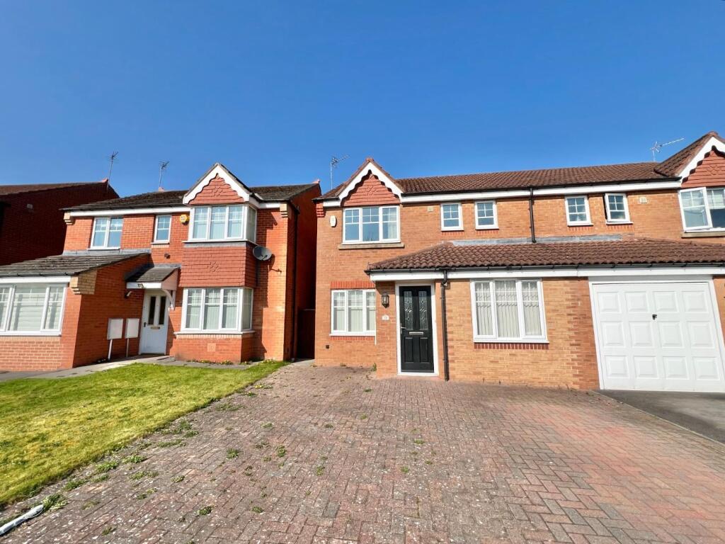 40 Denewood Close