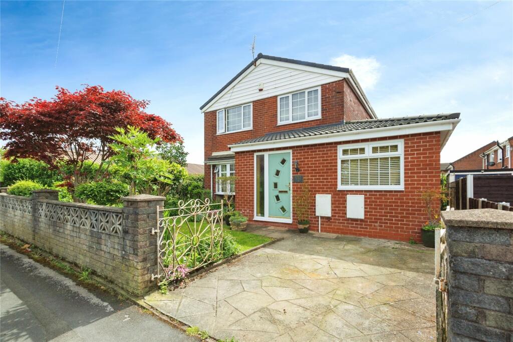 44 Vicarage Drive