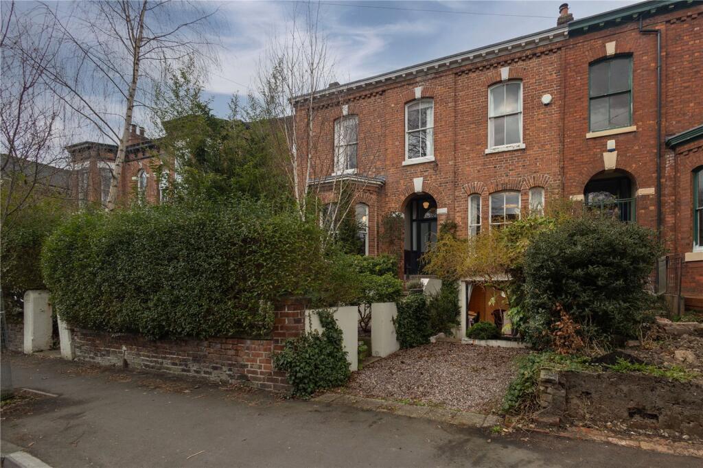 39 Parsonage Road