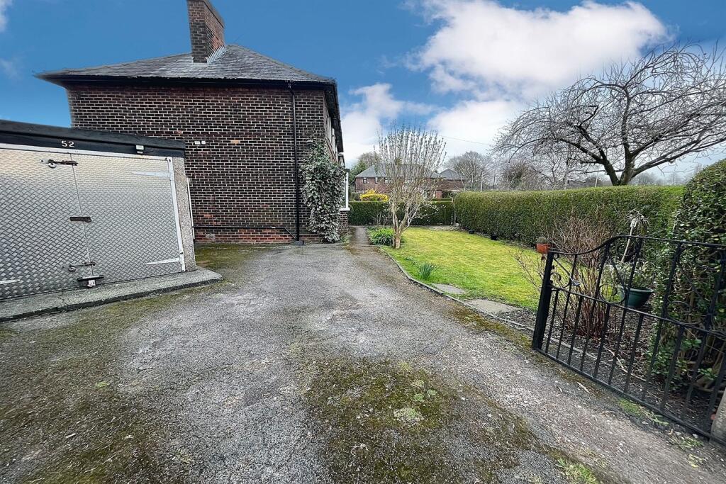 52 Mersey Crescent