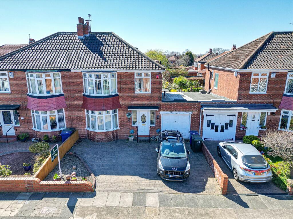 13 Stanway Drive