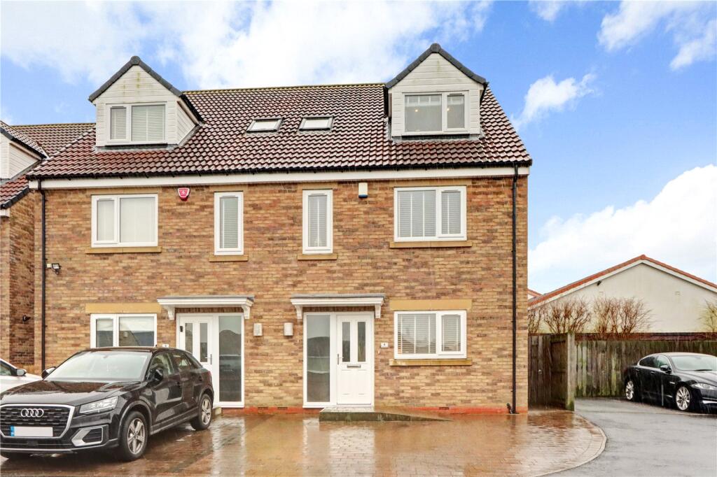 9 Croft Court