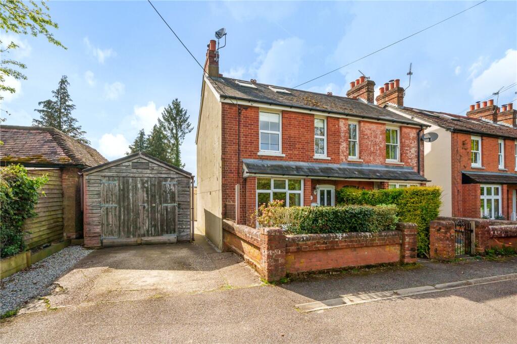 2 Cradle Lane